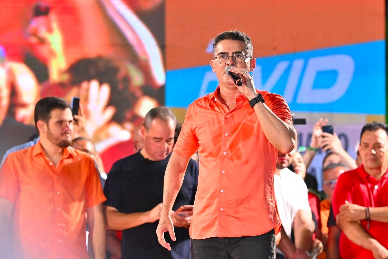 David Almeida detalha propostas para água, pesca e desenvolvimento de Parintins