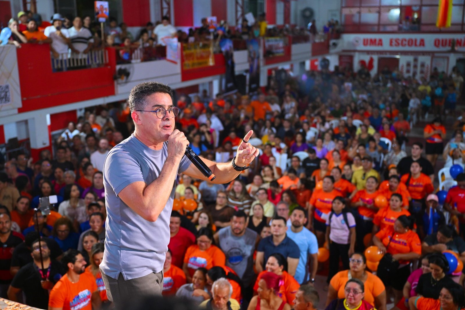 David Almeida reúne 1,2 mil apoiadores em Manaus