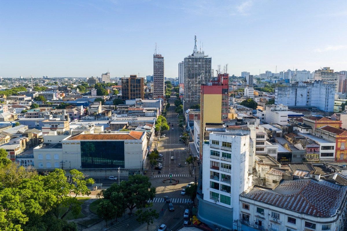 Prefeitura de Manaus supera 3,7 mil processos de licenciamento no primeiro semestre