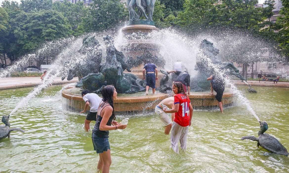 Espanha enfrenta pior onda de calor com mais de mil mortes confirmadas
