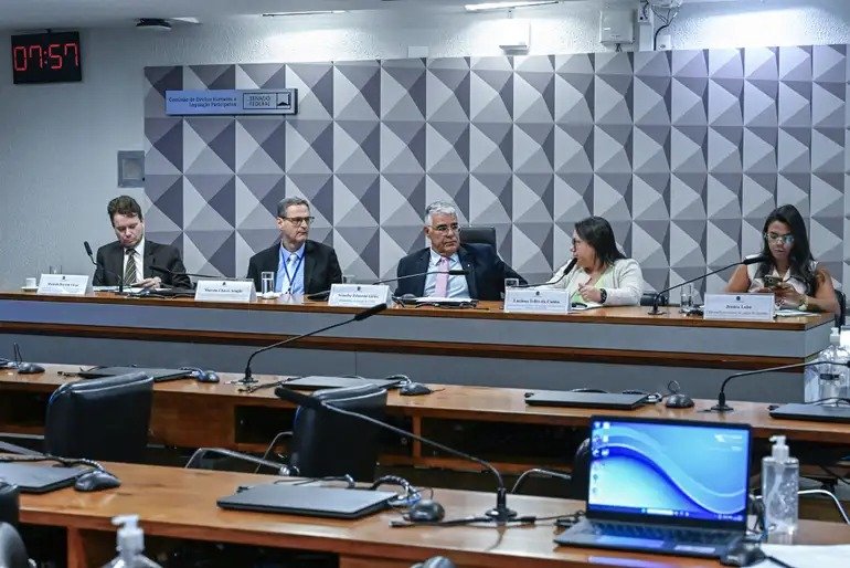 Defensoria Pública alerta para riscos da publicidade das apostas esportivas