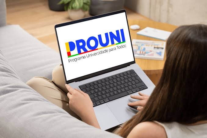 Veja quem pode participar do Prouni 2026 e como fazer a inscrição gratuita