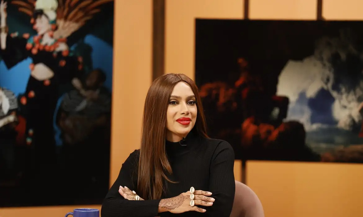 Anitta revela trajetória que inspirou álbum sobre espiritualidade
