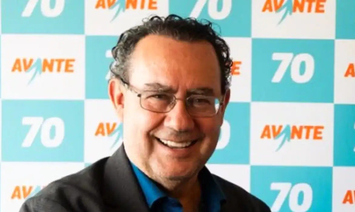 Augusto Cury é oficializado pelo Avante como candidato à Presidência em 2026