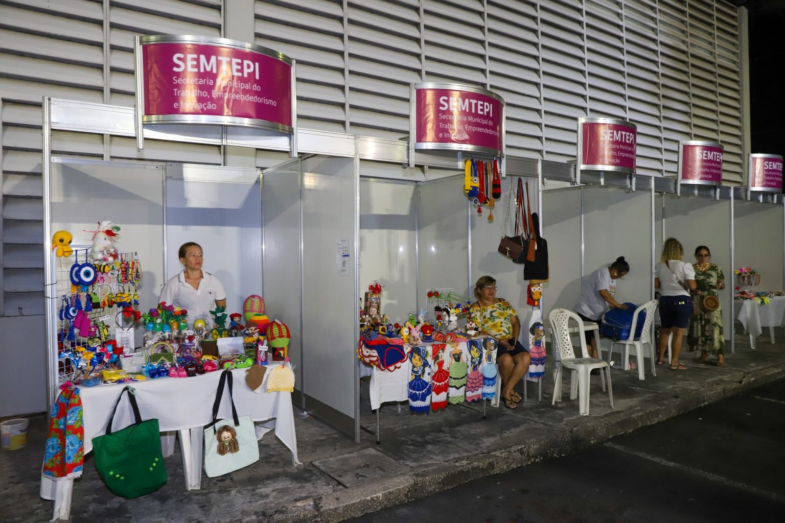 Prefeitura de Manaus promove Bazar de Dia dos Pais com oportunidades para empreendedores e consumidores