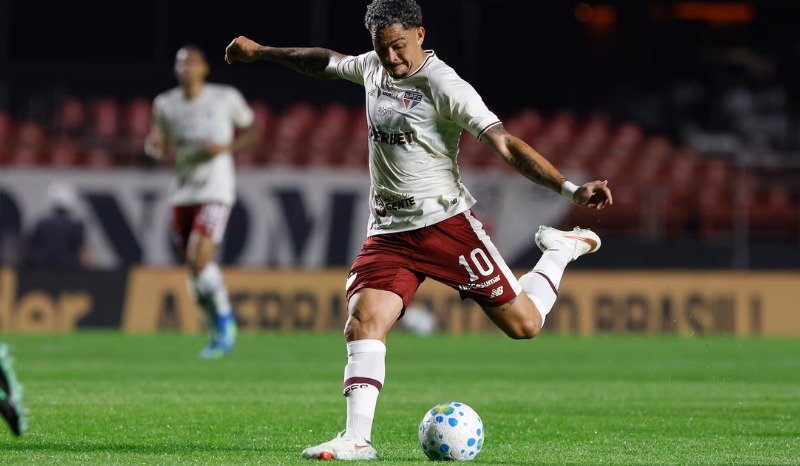 São Paulo e Bolívar decidem classificação no Morumbis nesta terça