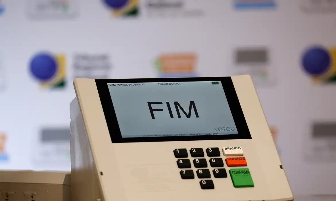 Voto em trânsito: pedido deve ser feito até 20 de agosto