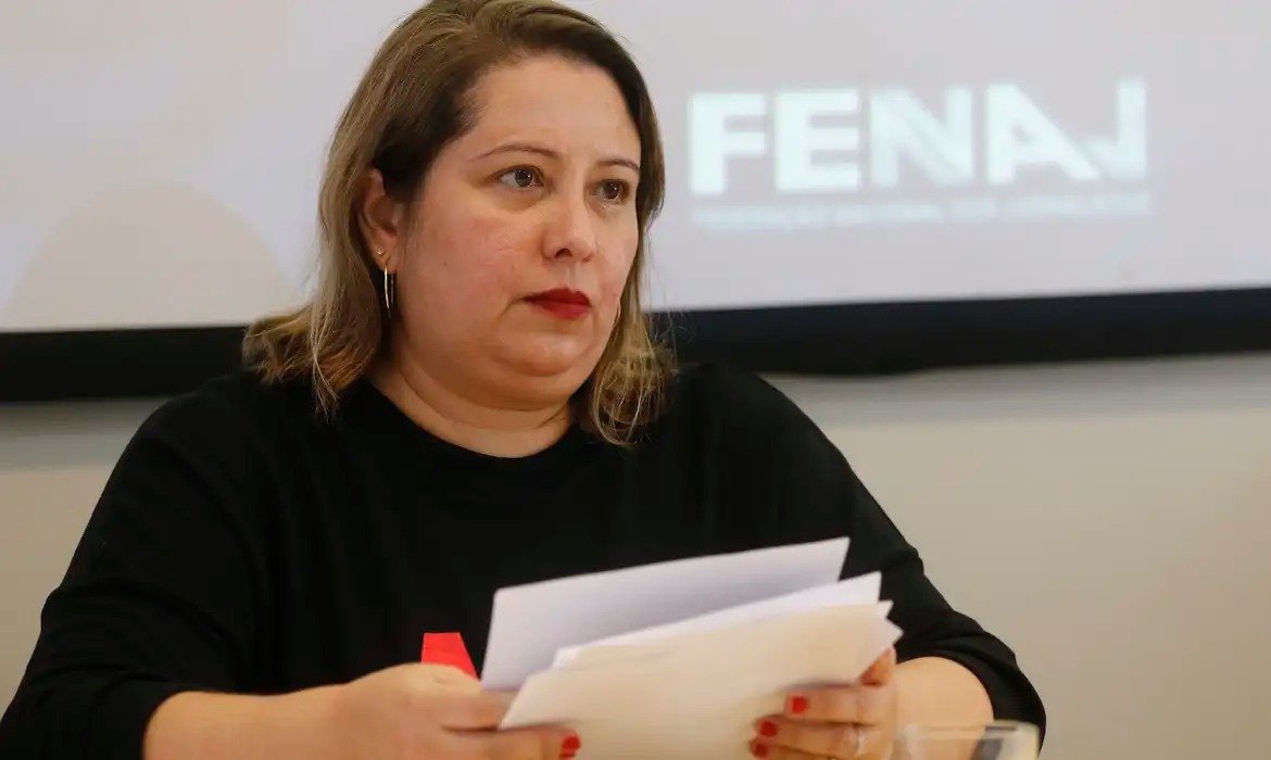 Terras raras deveriam ganhar mais espaço no debate eleitoral, aponta Fenaj